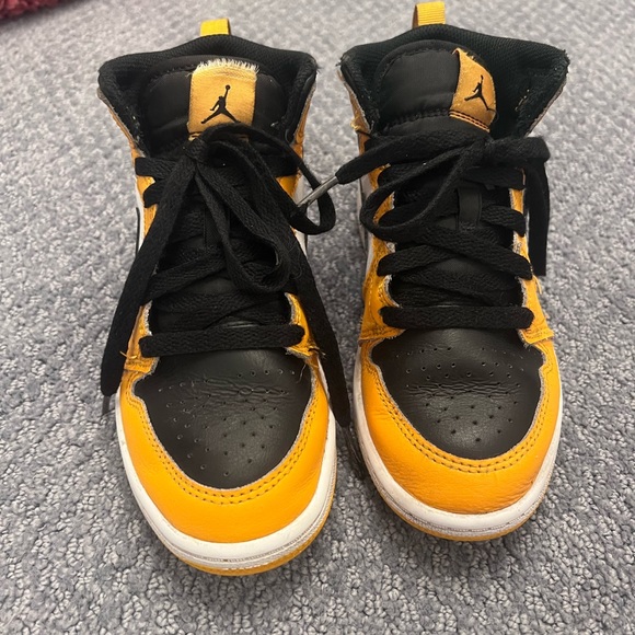 Jordan boy shoes - Picture 2 of 9